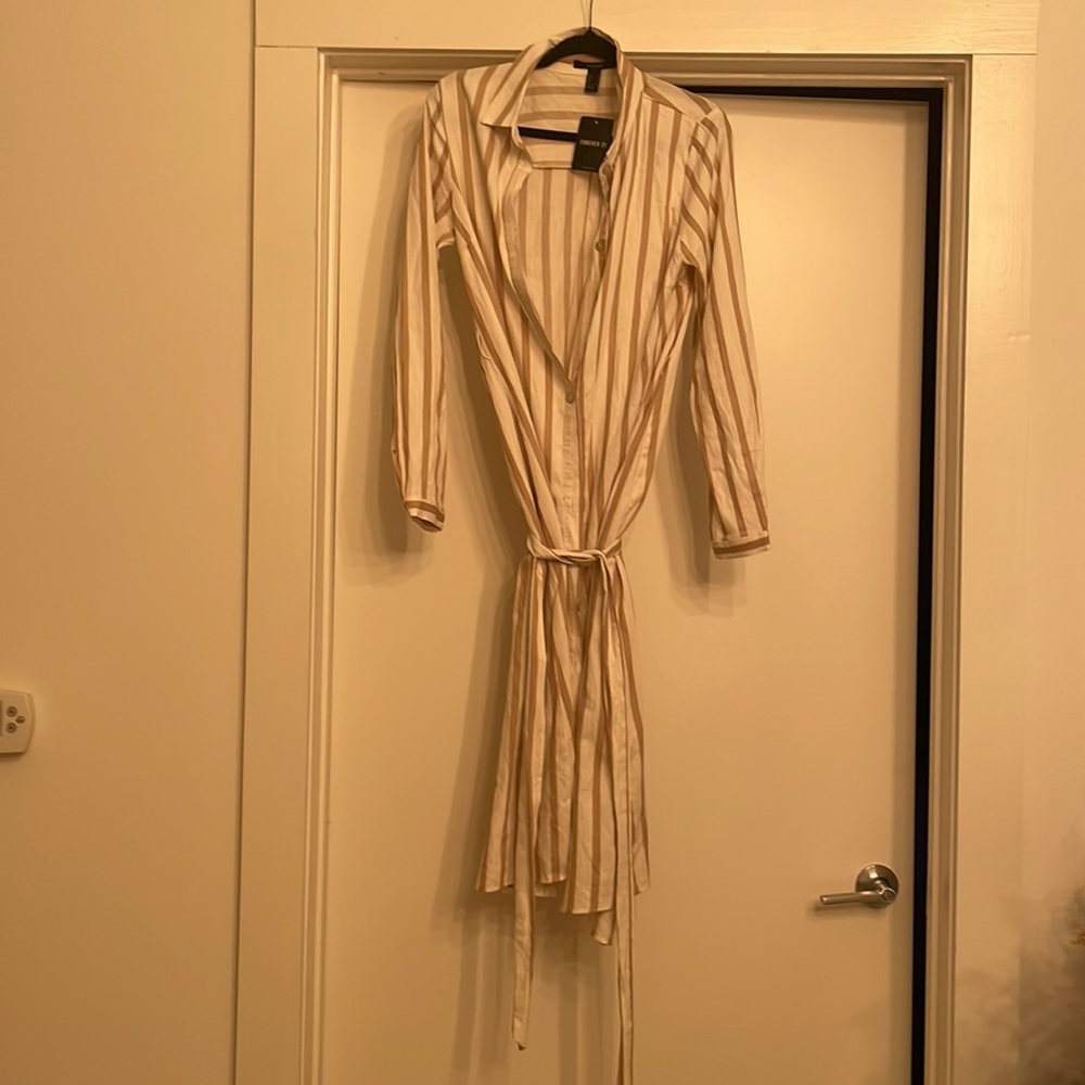 Forever 21 woven dress with waist tie